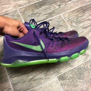 Kevin Durant 8’s “Suit”